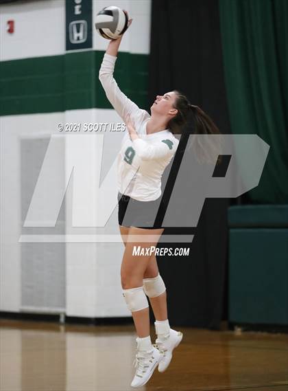 Thumbnail 1 in Miller @ Fisher Catholic photogallery.