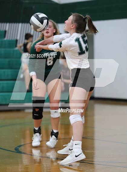 Thumbnail 3 in Miller @ Fisher Catholic photogallery.