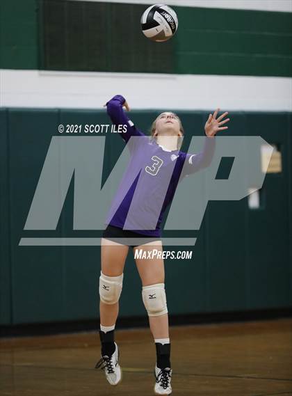 Thumbnail 2 in Miller @ Fisher Catholic photogallery.