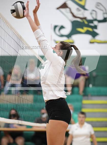 Thumbnail 3 in Miller @ Fisher Catholic photogallery.