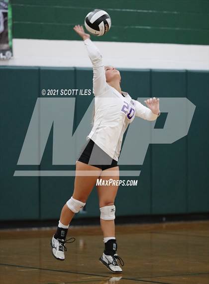 Thumbnail 2 in Miller @ Fisher Catholic photogallery.