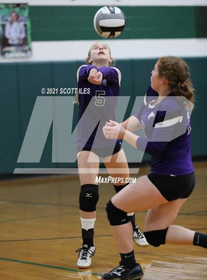 Thumbnail 2 in Miller @ Fisher Catholic photogallery.