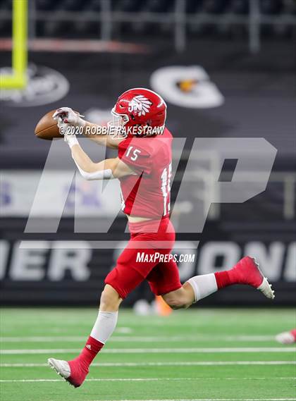 Thumbnail 2 in Hallettsville vs. Jim Ned (UIL 3A Division 1 State Final) photogallery.