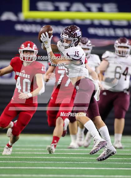Thumbnail 2 in Hallettsville vs. Jim Ned (UIL 3A Division 1 State Final) photogallery.