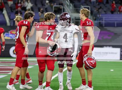 Thumbnail 2 in Hallettsville vs. Jim Ned (UIL 3A Division 1 State Final) photogallery.