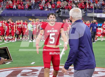 Thumbnail 3 in Hallettsville vs. Jim Ned (UIL 3A Division 1 State Final) photogallery.