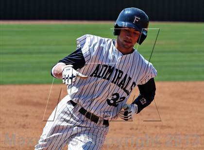 Thumbnail 1 in Seymour @ Farragut photogallery.