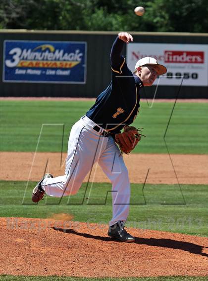Thumbnail 2 in Seymour @ Farragut photogallery.