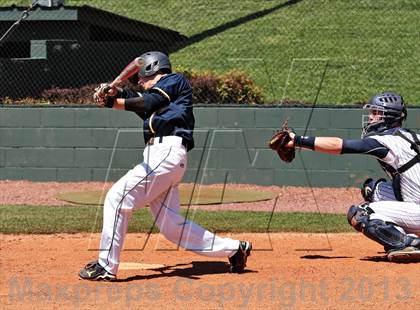 Thumbnail 1 in Seymour @ Farragut photogallery.