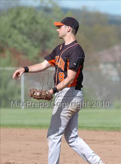 Thumbnail 2 in Shelton @ Sheehan photogallery.
