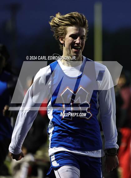 Thumbnail 2 in Maplewood Home Meet photogallery.