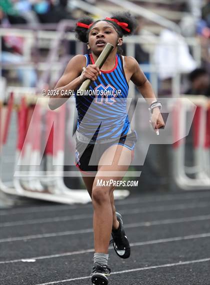 Thumbnail 2 in Maplewood Home Meet photogallery.