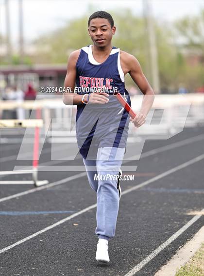 Thumbnail 1 in Maplewood Home Meet photogallery.