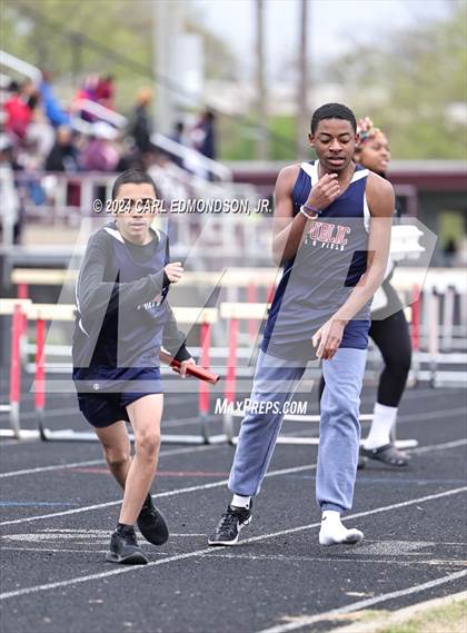 Thumbnail 1 in Maplewood Home Meet photogallery.