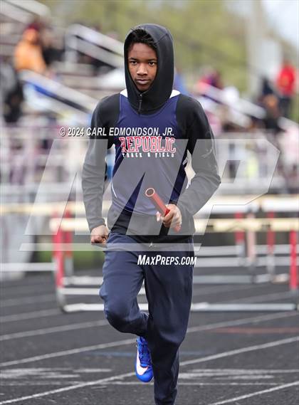 Thumbnail 1 in Maplewood Home Meet photogallery.