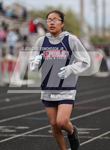 Thumbnail 3 in Maplewood Home Meet photogallery.