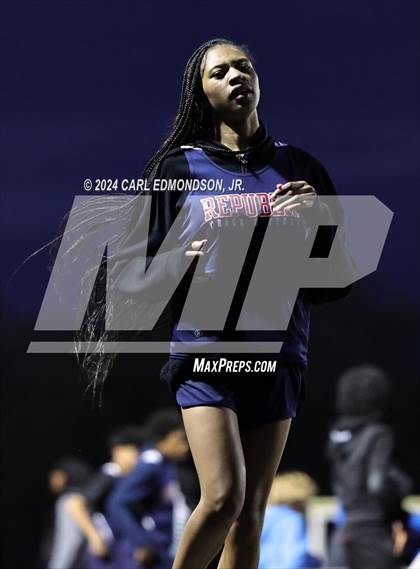 Thumbnail 2 in Maplewood Home Meet photogallery.