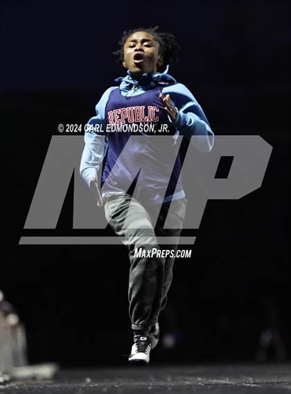 Thumbnail 1 in Maplewood Home Meet photogallery.