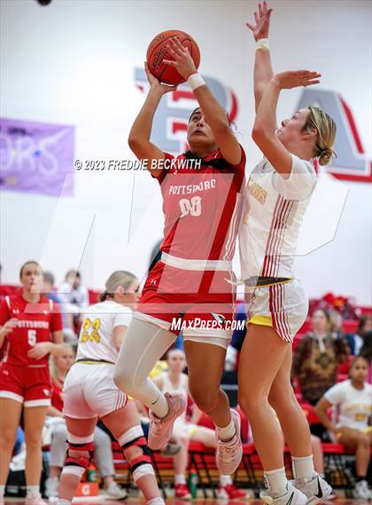 Thumbnail 2 in Pottsboro vs. S & S Consolidated ("For the Love of the Game" Tournament) photogallery.
