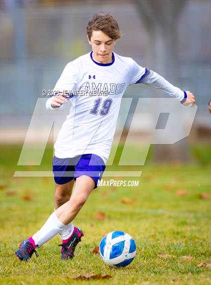 Thumbnail 2 in Millennium vs. Amador Valley photogallery.