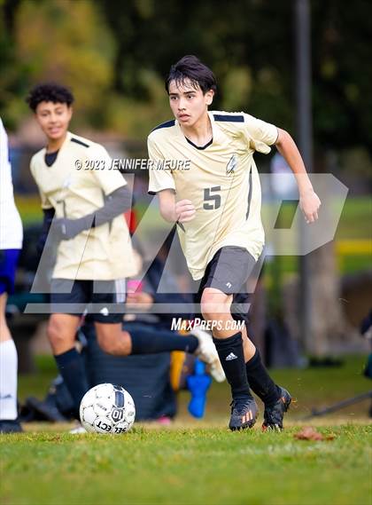 Thumbnail 2 in Millennium vs. Amador Valley photogallery.
