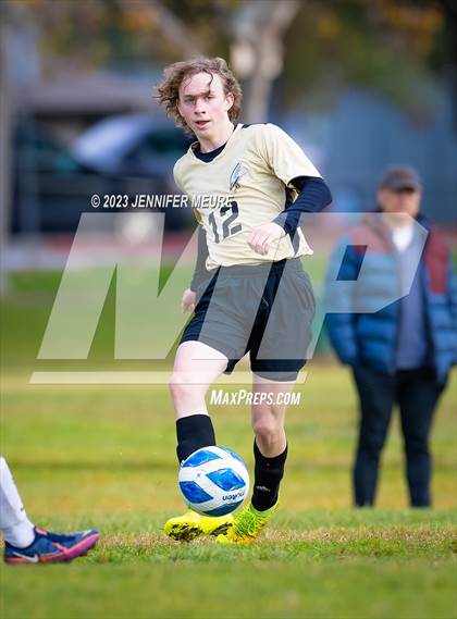 Thumbnail 2 in Millennium vs. Amador Valley photogallery.