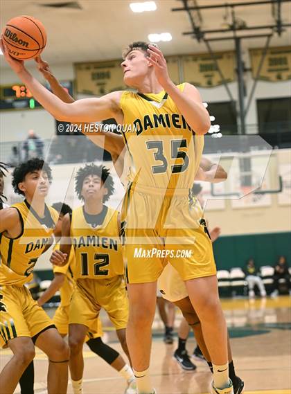 Thumbnail 3 in Salesian College Preparatory vs. Damien (Damien Classic) photogallery.