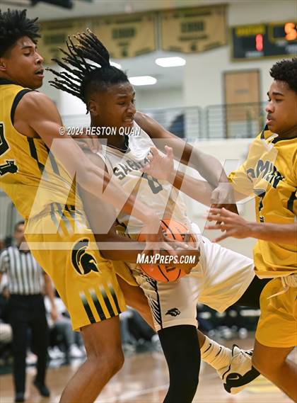 Thumbnail 3 in Salesian College Preparatory vs. Damien (Damien Classic) photogallery.