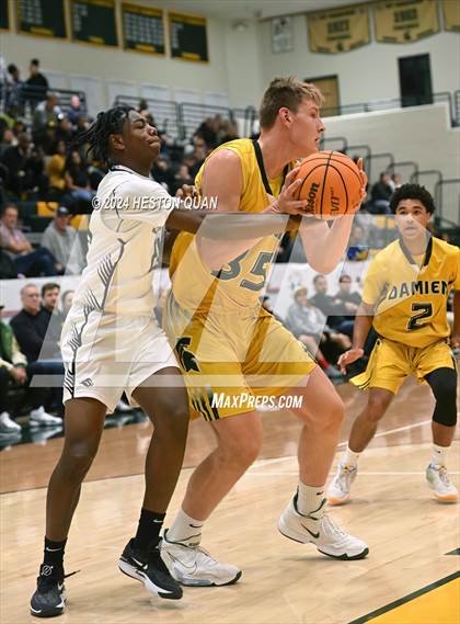 Thumbnail 1 in Salesian College Preparatory vs. Damien (Damien Classic) photogallery.