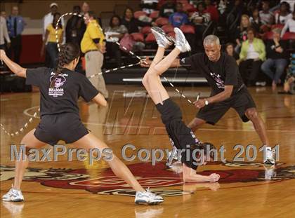 Thumbnail 2 in South Central vs. Hickory (NCHSAA 3A Final) photogallery.