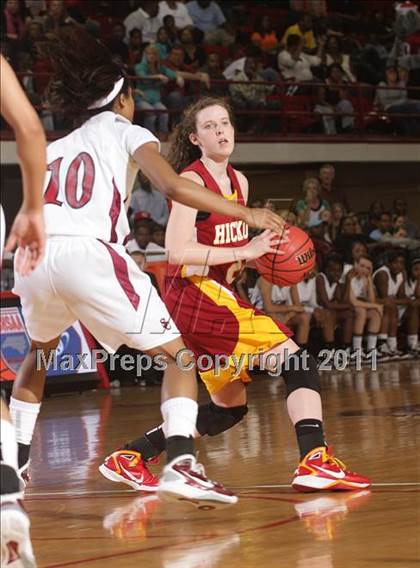 Thumbnail 2 in South Central vs. Hickory (NCHSAA 3A Final) photogallery.