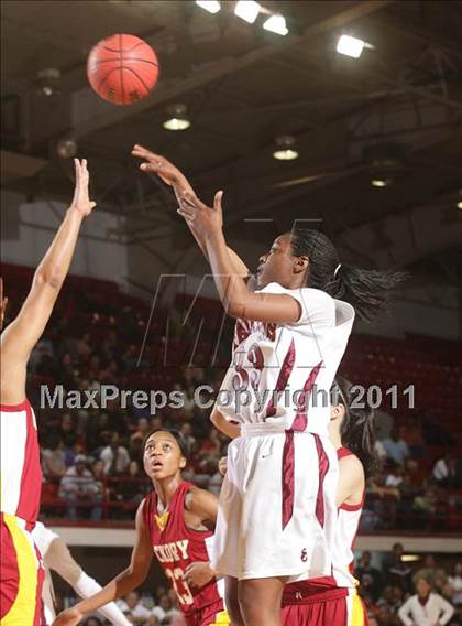 Thumbnail 2 in South Central vs. Hickory (NCHSAA 3A Final) photogallery.