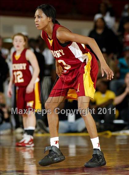 Thumbnail 3 in South Central vs. Hickory (NCHSAA 3A Final) photogallery.