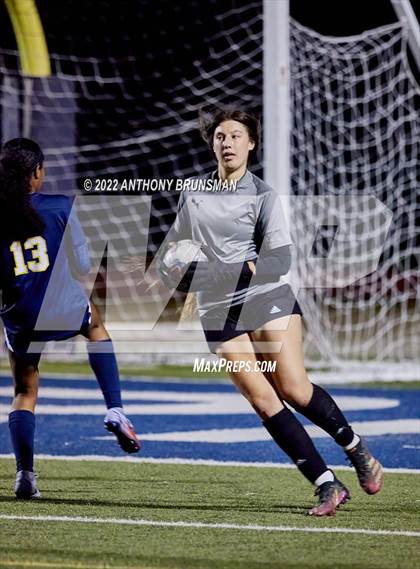 Thumbnail 2 in Lindhurst @ Rosemont (CIF SJS D4 Playoff) photogallery.