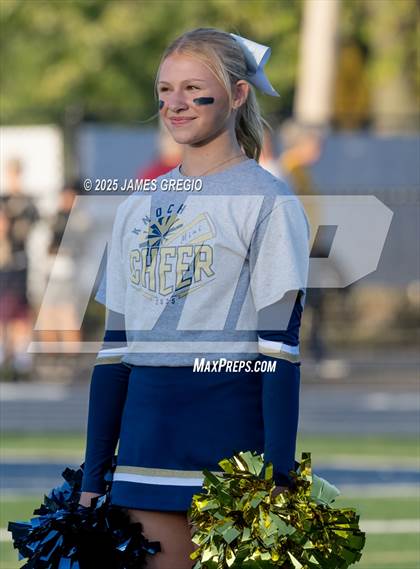 Thumbnail 1 in Montour @ Knoch photogallery.