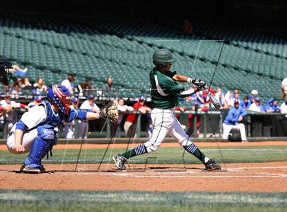 Thumbnail 2 in St. Ignatius vs. Sacred Heart Cathedral photogallery.