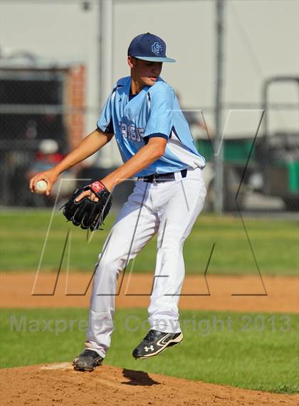 Thumbnail 3 in Saugus @ Hart photogallery.