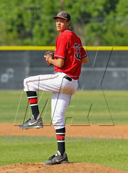 Thumbnail 2 in Saugus @ Hart photogallery.