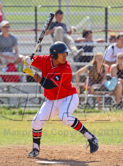 Thumbnail 2 in Saugus @ Hart photogallery.