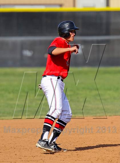 Thumbnail 3 in Saugus @ Hart photogallery.