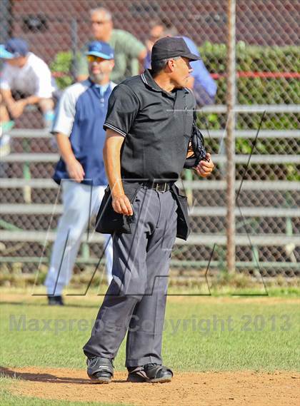 Thumbnail 3 in Saugus @ Hart photogallery.