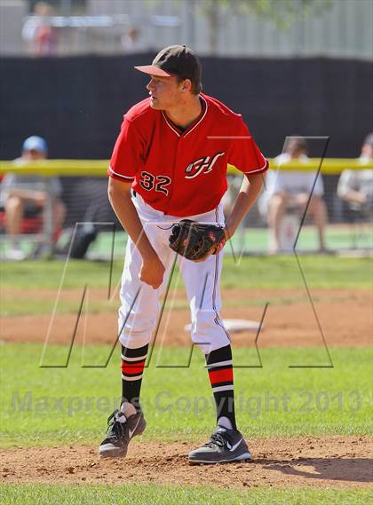 Thumbnail 1 in Saugus @ Hart photogallery.