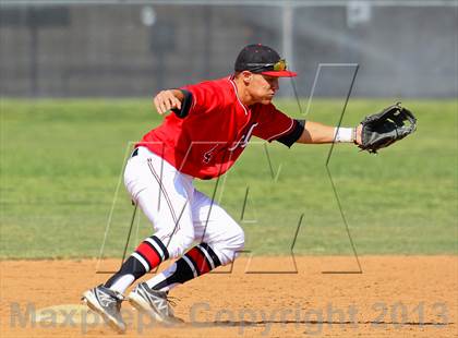 Thumbnail 3 in Saugus @ Hart photogallery.