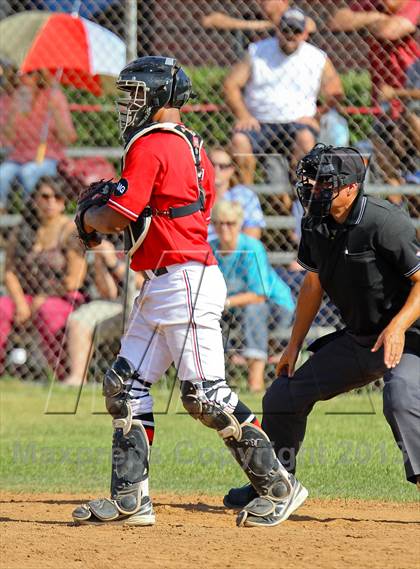 Thumbnail 3 in Saugus @ Hart photogallery.