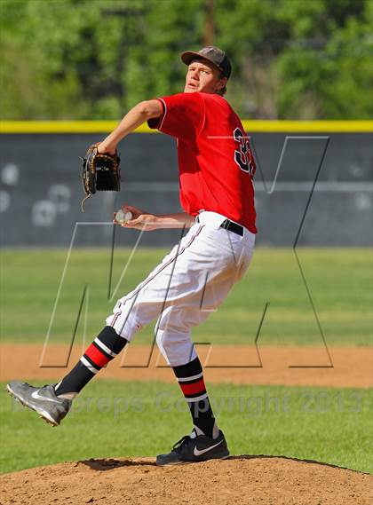 Thumbnail 1 in Saugus @ Hart photogallery.