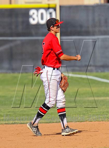 Thumbnail 2 in Saugus @ Hart photogallery.