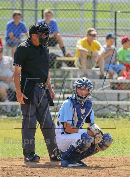 Thumbnail 1 in Saugus @ Hart photogallery.