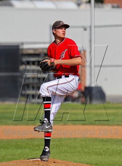 Thumbnail 1 in Saugus @ Hart photogallery.