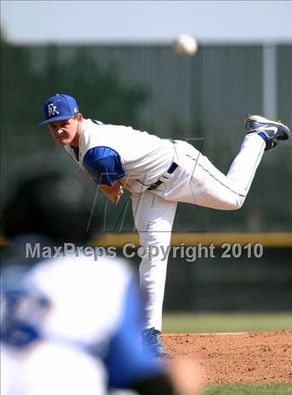 Thumbnail 3 in Marina @ Fountain Valley photogallery.