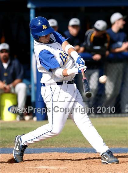 Thumbnail 1 in Marina @ Fountain Valley photogallery.